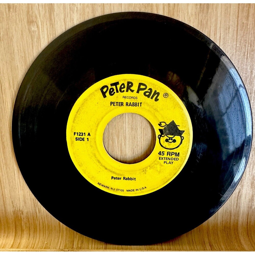 Peter Rabbit Extended Play 45 RPM Peter Pan Records Children's 7" Jukebox